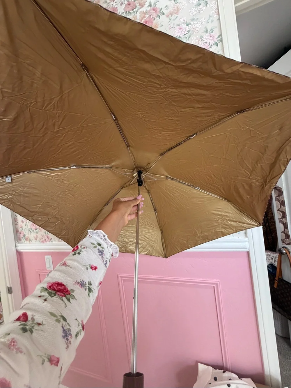 Y2K Neutral Cream & Brown Patterned Umbrella with Teal Trim - Unbranded